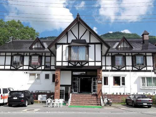 Hotel Mutsumi Siga Kogen Kültér fotó